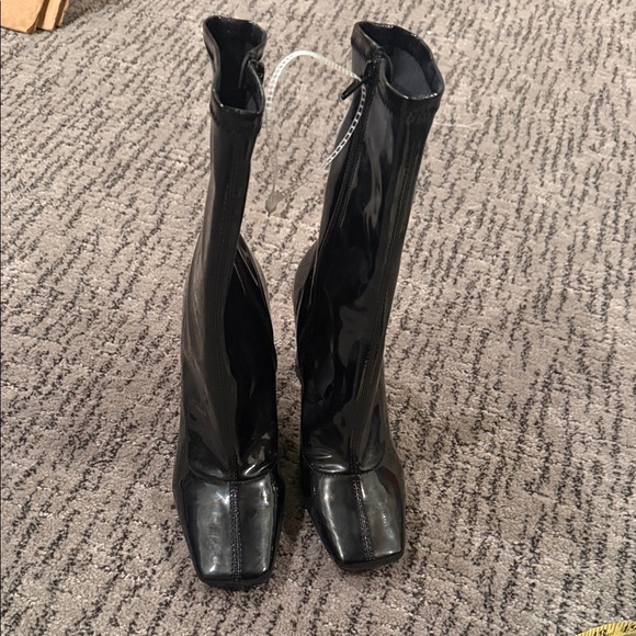 Aldo Shiny Black Heeled Boots - Picture 5 of 10